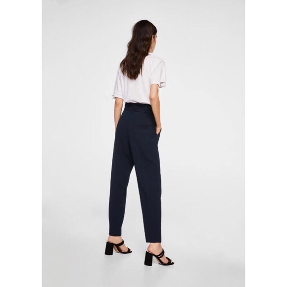 Mango - Detachable belt trousers in Navy - Picture 3 of 8